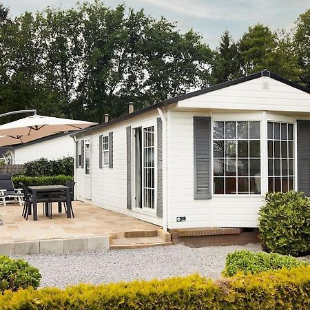 4 Persons Chalet Valkenbosch Situated In The Forested Area أويسترفايك المظهر الخارجي الصورة